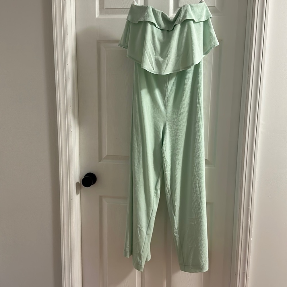 Petal & Pup jumpsuit, size 6. New with tags!